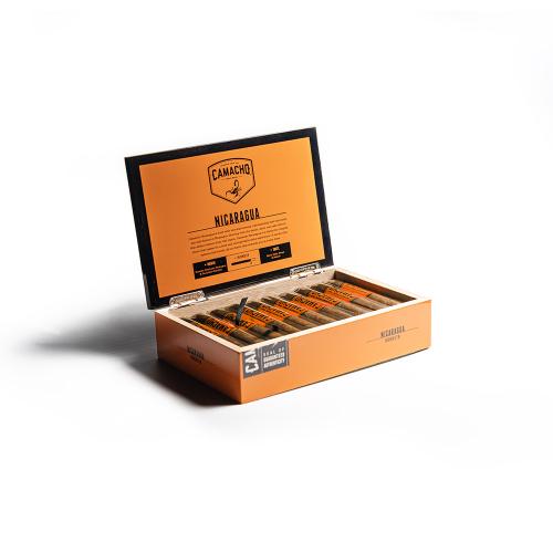 Camacho Nicaraguan Robusto Cigar - Box of 20